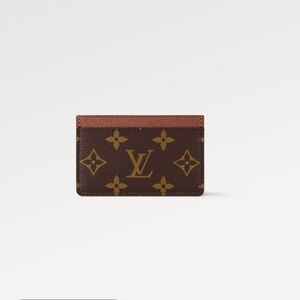 Authentic Louis Vuitton monogram card holder
